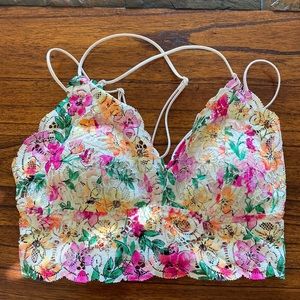 Pink lace bralette. Made by Victoria Secret. Size: Large